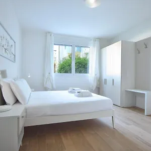 Welc-om Santa Sofia Apartment